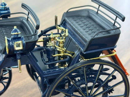 1/18 Diecast Mercedes-Benz Daimler Motorkutsche (1886) – Norev Dealer Edition (Blue)