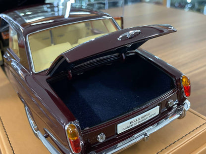 1:18 Diecast Model Rolls-Royce Silver Shadow MPW Coupe – Maroon | AutoBarn (Paragon) Classic for Dubai Collectors