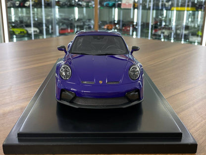 1:18 Resin Model Porsche 911 GT3 (992.2)  – Ultraviolet | Spark Models (Limited 911 pcs – Dubai Collectors)