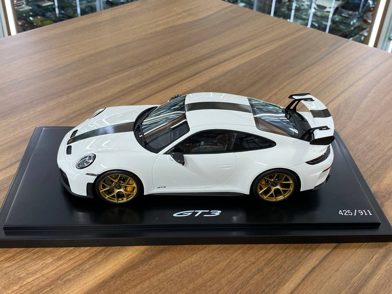 1:18 Resin Model Porsche 911 GT3 (992.2) 2024 – White | Spark Models (Limited 911 pcs – Porsche Collectors)
