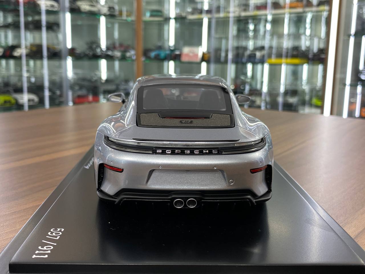 1:18 Resin Model Porsche 911 GT3 Touring 2025 – Polarsilver | Spark Models (Limited 911 pcs – Dubai Collectors)