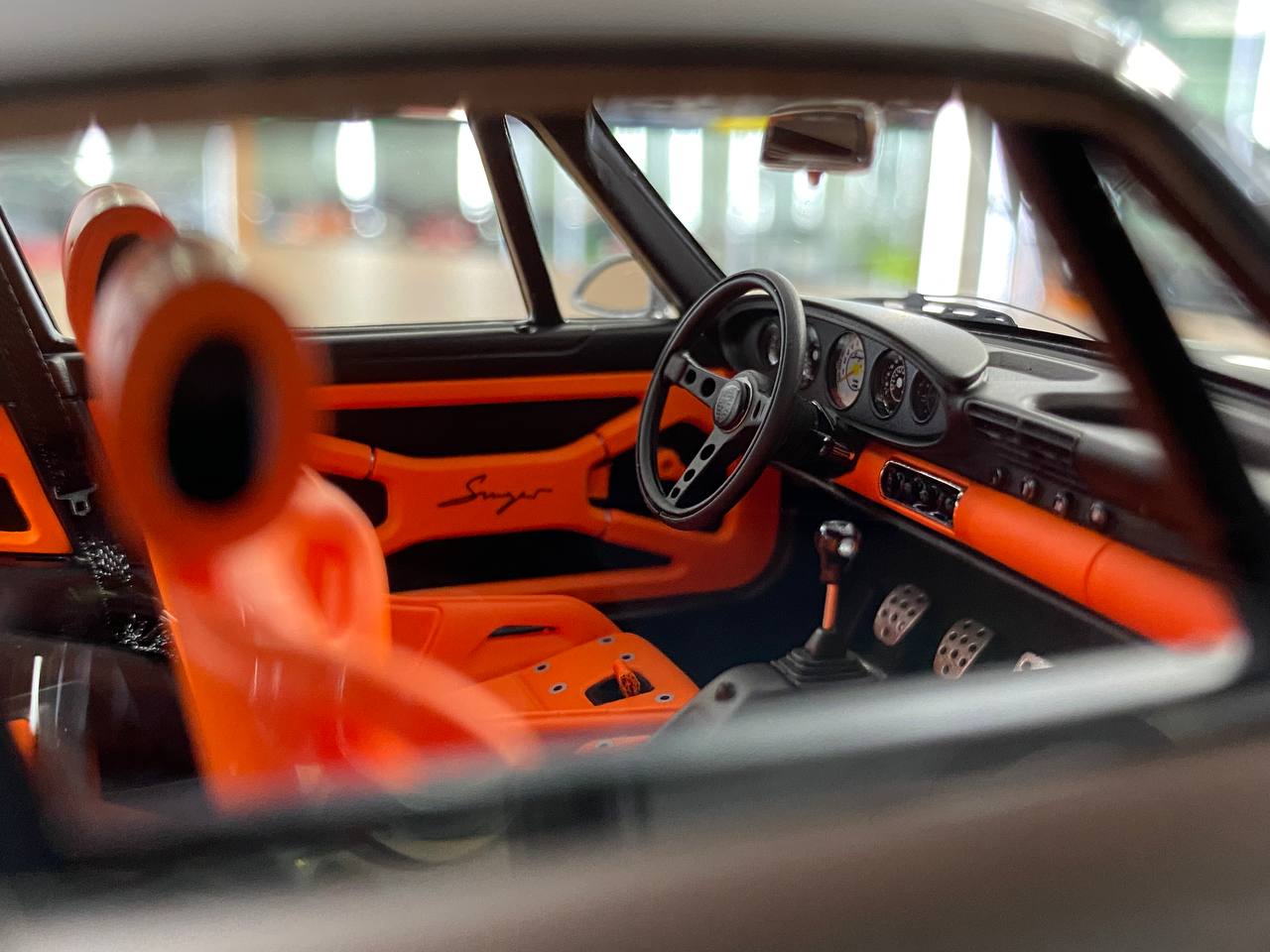 ★ 1/18 Porsche Singer DLS by Ivy Models – Silver with Orange Interior | Limited to 20 Pieces