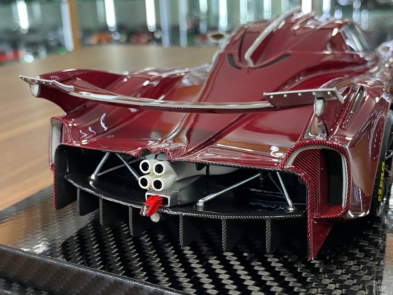 1:18 Resin Model Pagani Huayra R– Carbon Wine Red | VIP Models (Limited 30 pcs – UAE Collectors)
