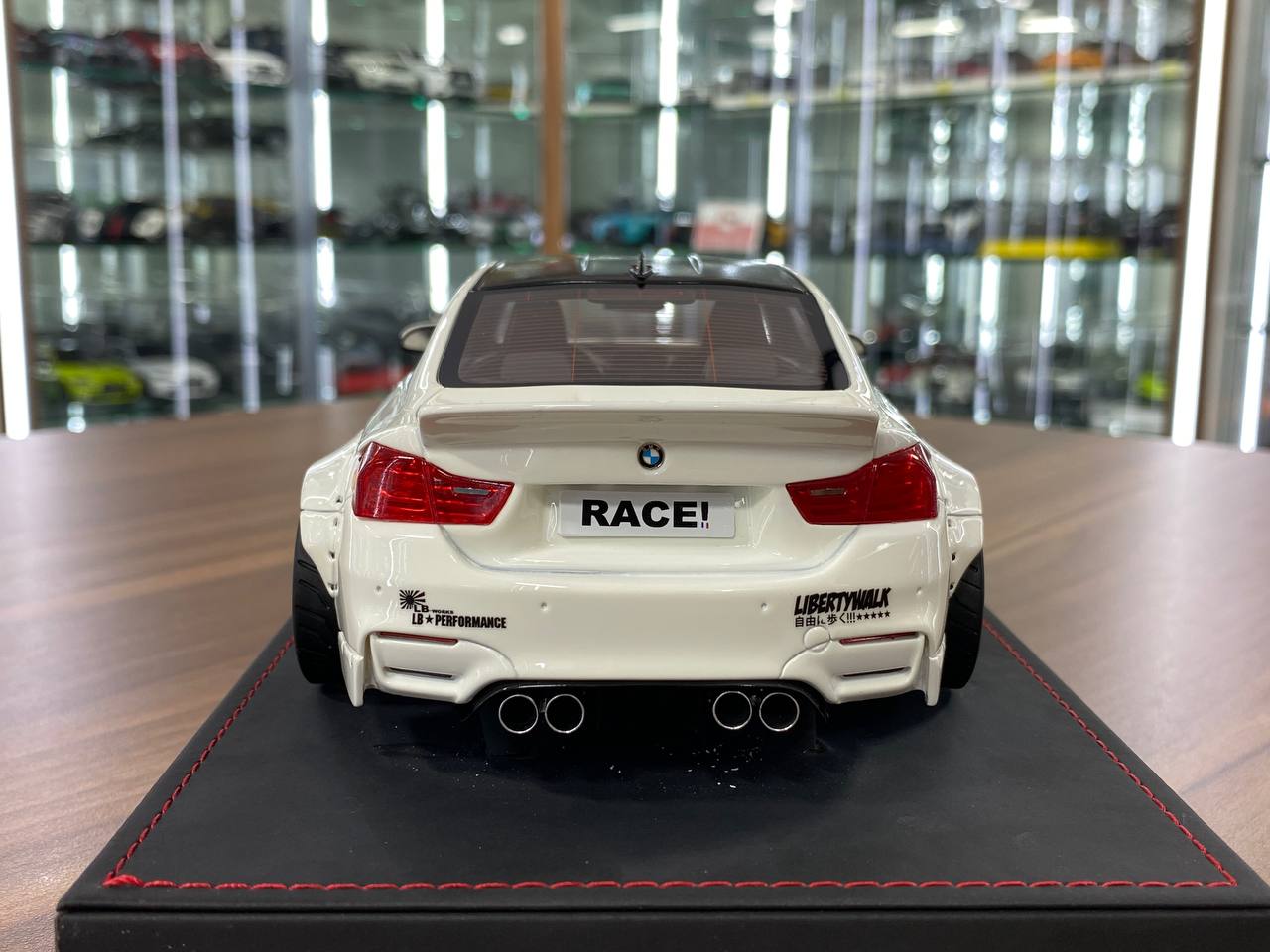 🚨1:18 Resin Model BMW M4 Liberty Walk – White | AutoBarn (Limited 55 pcs – Dubai Collectors)