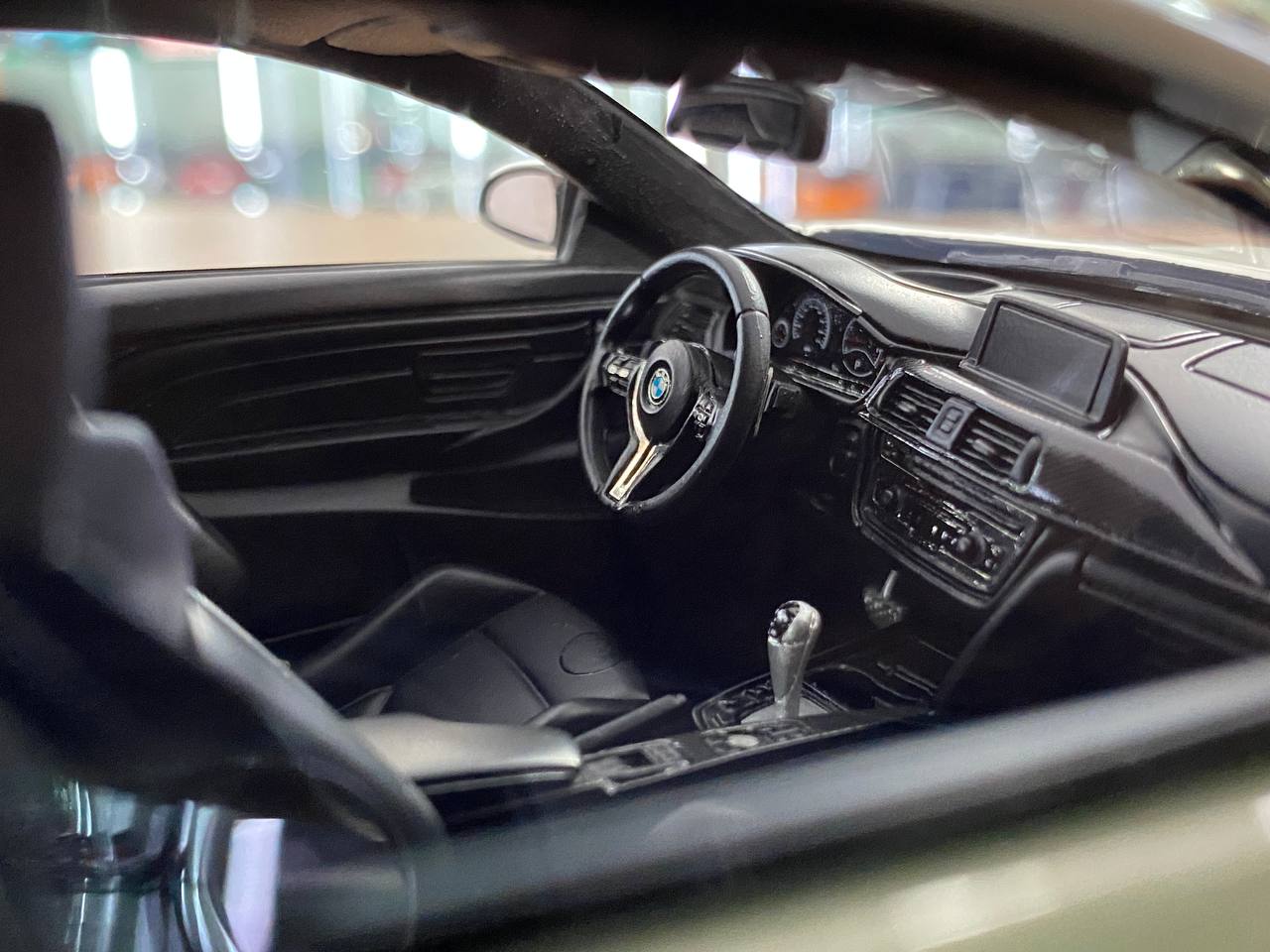 🚨1:18 Resin Model BMW M4 Liberty Walk – White | AutoBarn (Limited 55 pcs – Dubai Collectors)