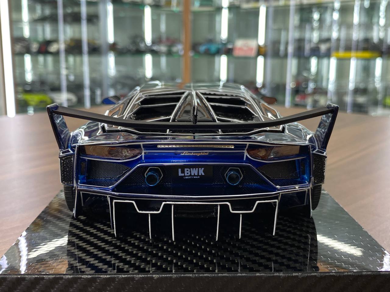 🚨1:18 Resin Model Lamborghini Aventador GT EVO LBWK – Blue Elephant Pattern | VIP Models (Limited 30 pcs – Dubai Collectors)