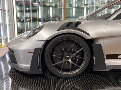 1/8 Resin Model Dino Models Porsche 911 GT3 RS – Silver/Black Rim Limited 20 pcs
