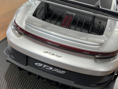 1/8 Resin Model Dino Models Porsche 911 GT3 RS – Silver/Black Rim Limited 20 pcs
