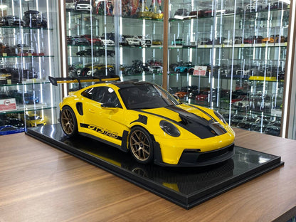 1/8 Resin Model Dino Models Porsche 911 GT3 RS – Yellow/Black Rim Limited 20 pcs