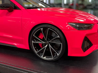 🚨1:18 Resin Model Audi RS7 Fastback – Fluorescent Pink | Motorhelix (Limited 99 pcs – Dubai Collectors)