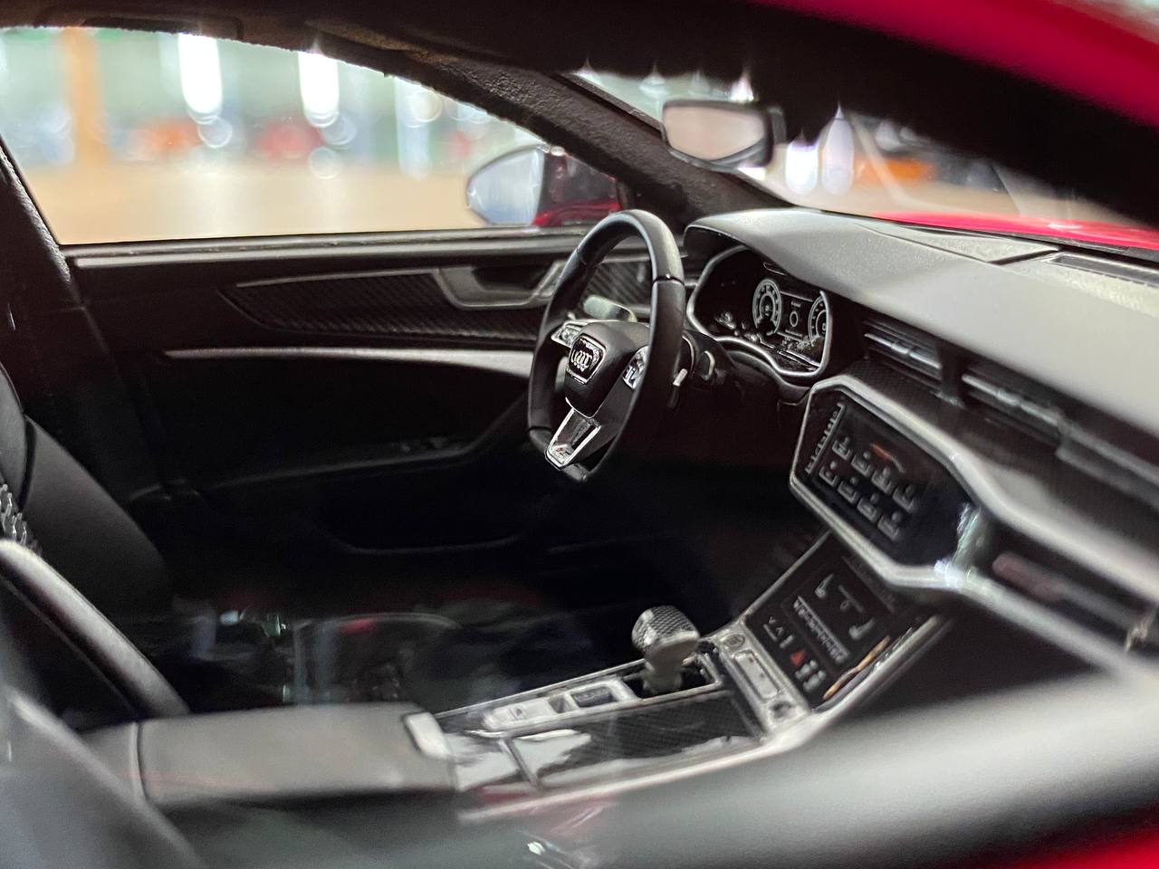 🚨1:18 Resin Model Audi RS7 Fastback – Fluorescent Pink | Motorhelix (Limited 99 pcs – Dubai Collectors)