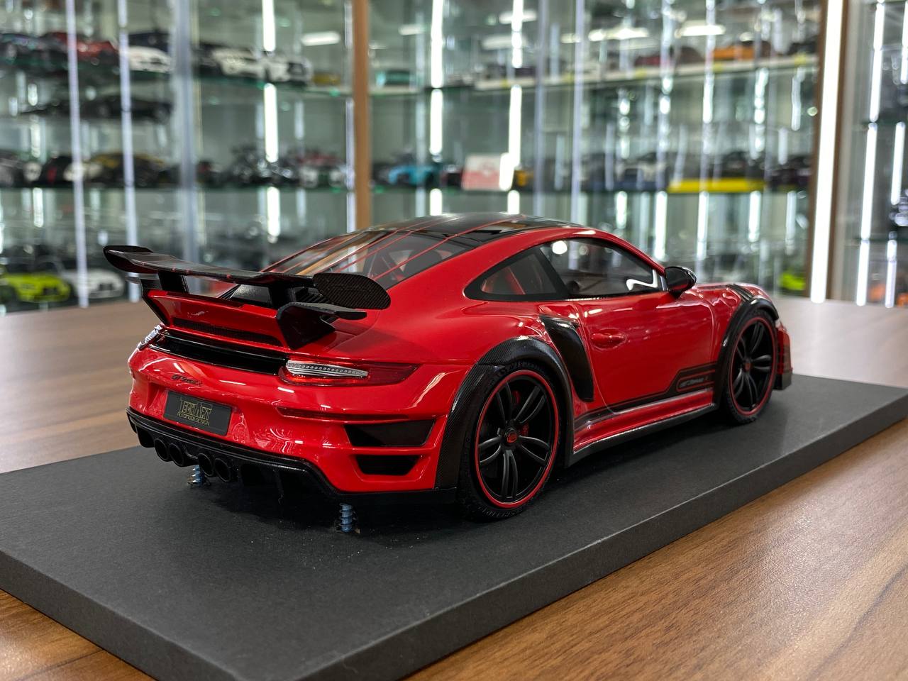 🚨Porsche GT Street R TechArt 1:18 Resin Model – Red | AutoBarn (Limited Edition – Dubai Collectors)