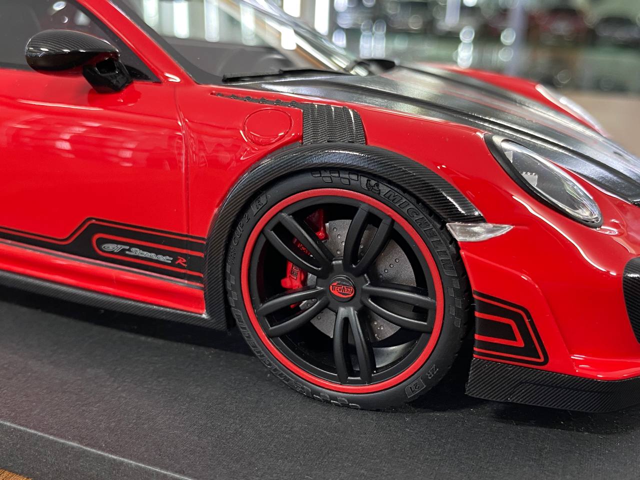 🚨Porsche GT Street R TechArt 1:18 Resin Model – Red | AutoBarn (Limited Edition – Dubai Collectors)