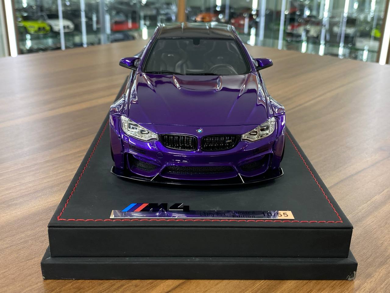 🚨1:18 Resin Model BMW M4 Liberty Walk by Auotbarn – Purple limited 55 pcs