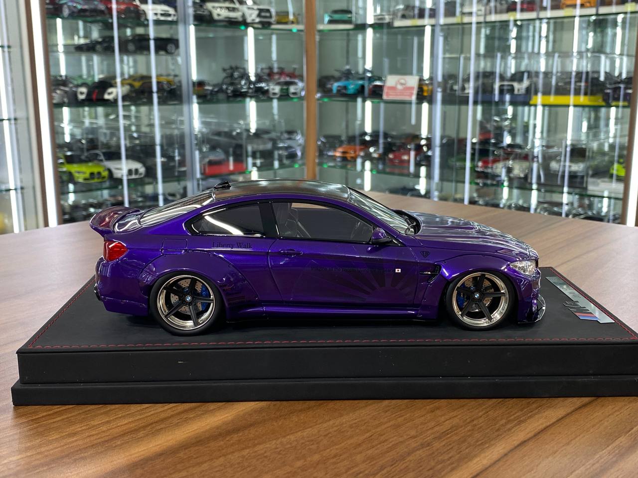 🚨1:18 Resin Model BMW M4 Liberty Walk by Auotbarn – Purple limited 55 pcs