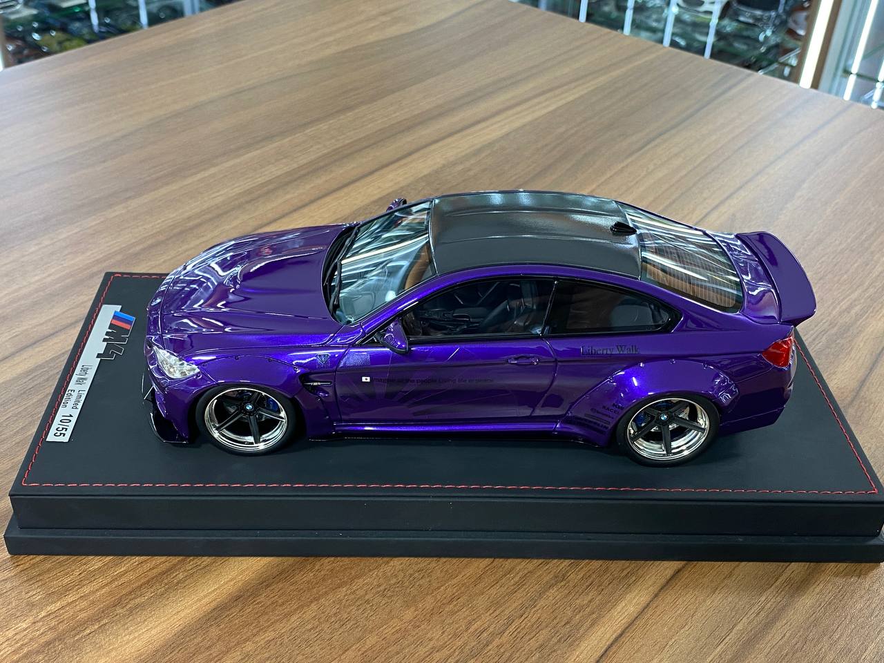 🚨1:18 Resin Model BMW M4 Liberty Walk by Auotbarn – Purple limited 55 pcs