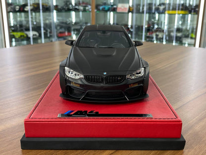 🚨1:18 Resin Model BMW M4 Liberty Walk by Autobarn  – Matt Black limited 55 pcs