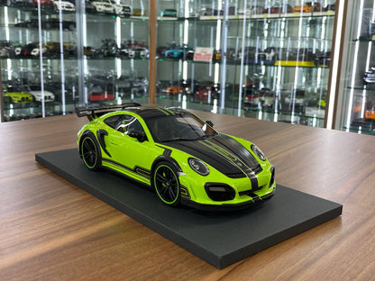 🚨1:18 Resin Model Porsche GT Street R Techart by AutoBarn – Green