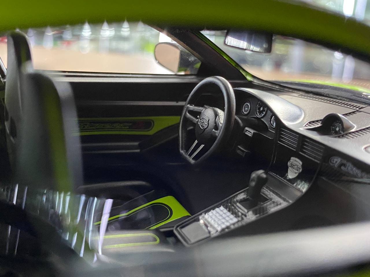 🚨1:18 Resin Model Porsche GT Street R Techart by AutoBarn – Green