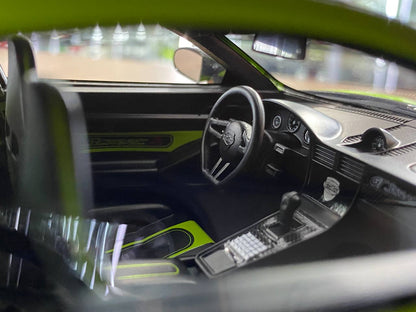 🚨1:18 Resin Model Porsche GT Street R Techart by AutoBarn – Green