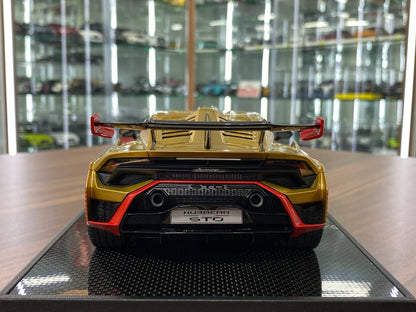 IVY Vertue Lamborghini Huracan STO Oro Elios Rosso Mars Ltd. 15 pcs [1/18 Resin]