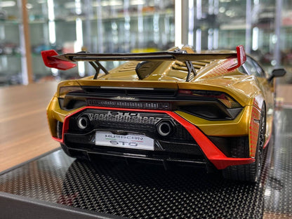 IVY Vertue Lamborghini Huracan STO Oro Elios Rosso Mars Ltd. 15 pcs [1/18 Resin]