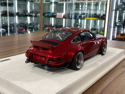 1:18 Resin Model Make up Porsche Singer DLS 2022 – Candy Red Limited 80 pcs