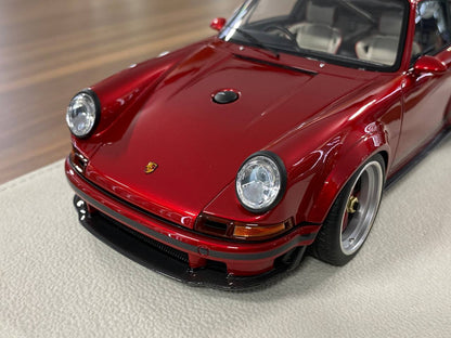 1:18 Resin Model Make up Porsche Singer DLS 2022 – Candy Red Limited 80 pcs