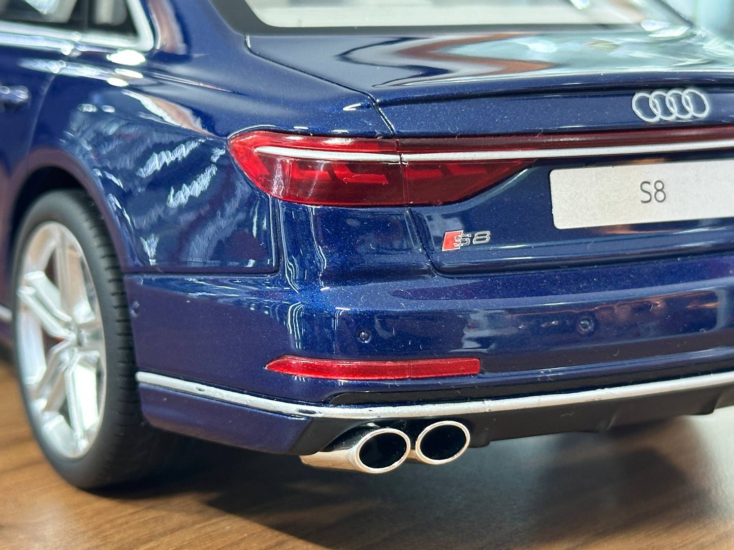 Audi S8 (2020) – GT Spirit (Navarra Blue, 1/18 Resin, Limited 999 pcs)
