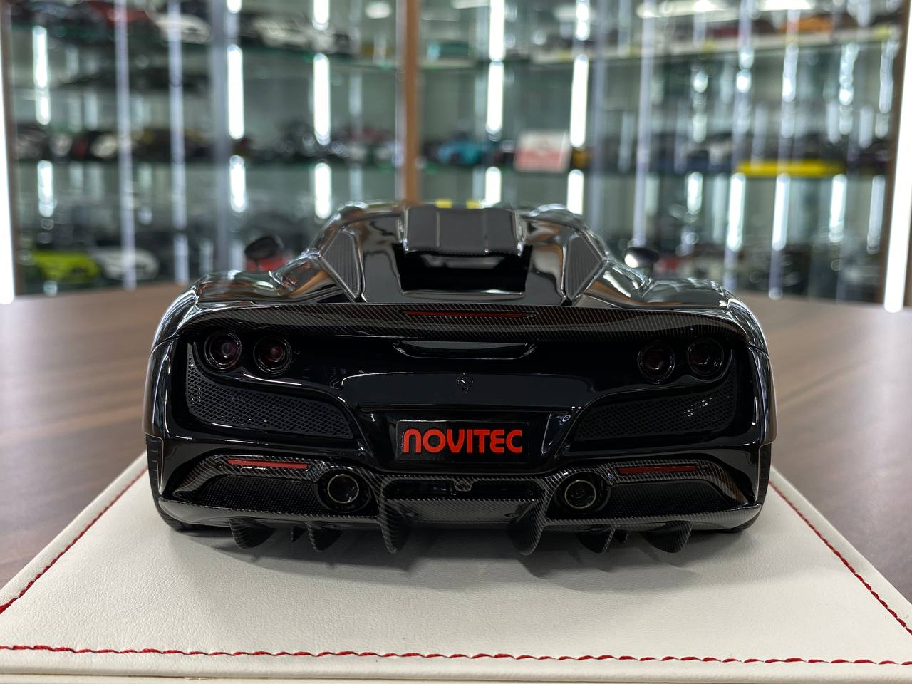 🚨1:18 Resin Model IVY Merit Models Ferrari F8 N-Largo Novitec – Metallic Black/Yellow Stripe Ltd 99 pcs