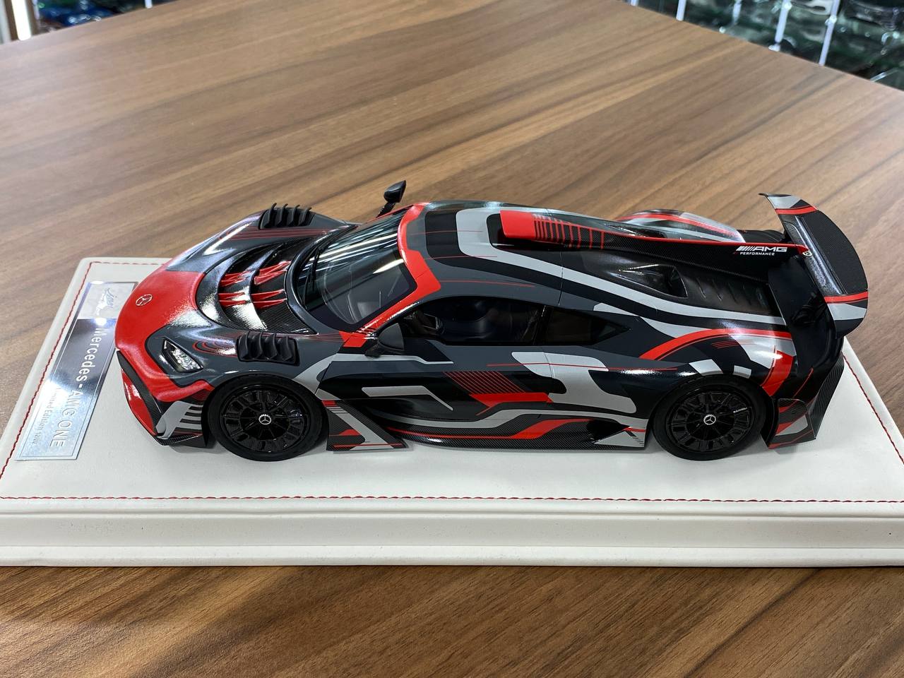 🚨1:18 Resin Model IVY Models Mercedes Benz AMG ONE – Red Black Blocky Ltd 66 pcs