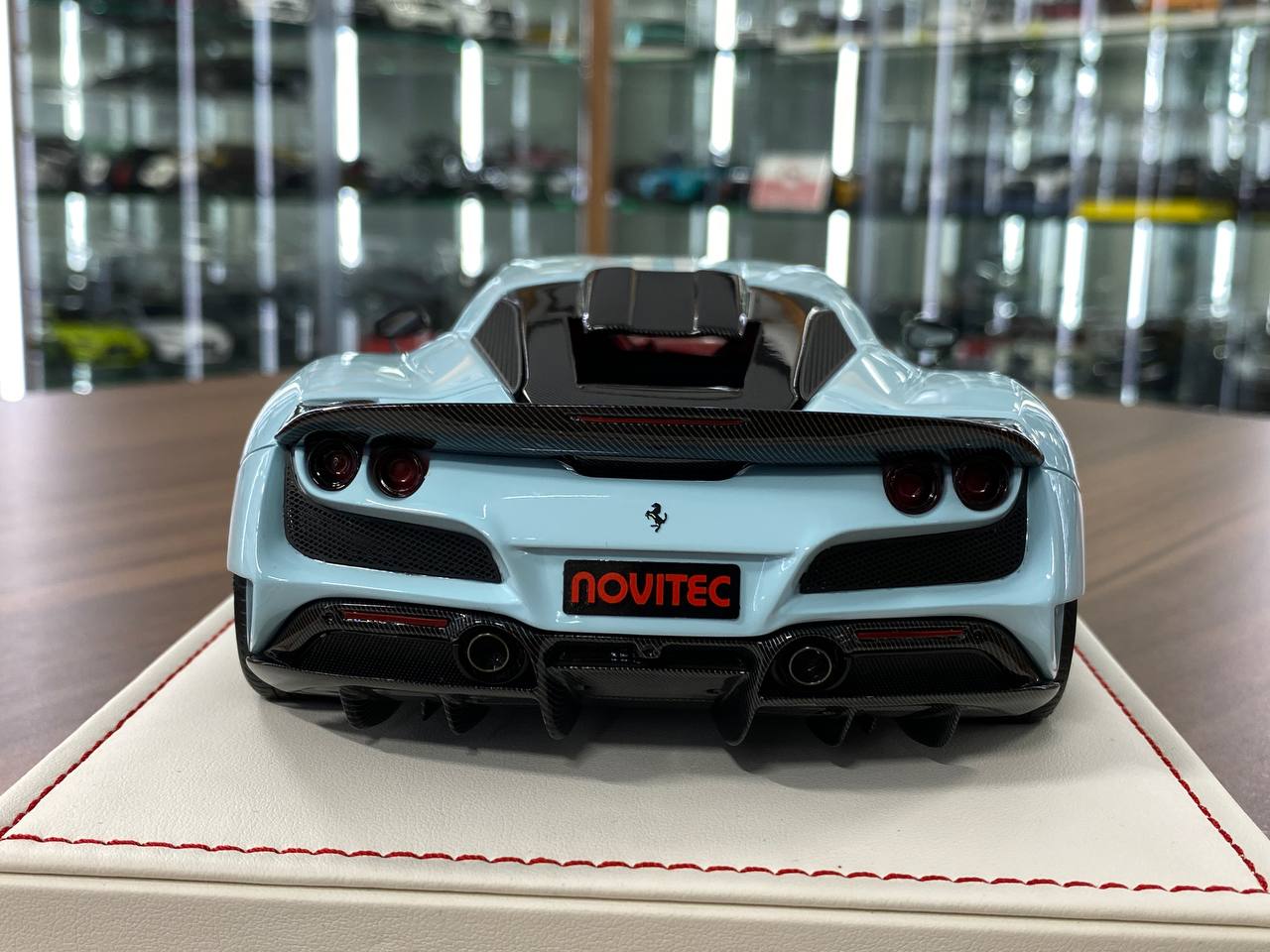 🚨1:18 Resin Model IVY Merit Models Ferrari F8 N-Largo Novitec – Baby Blue / White Stripes (Limited 99 pcs)