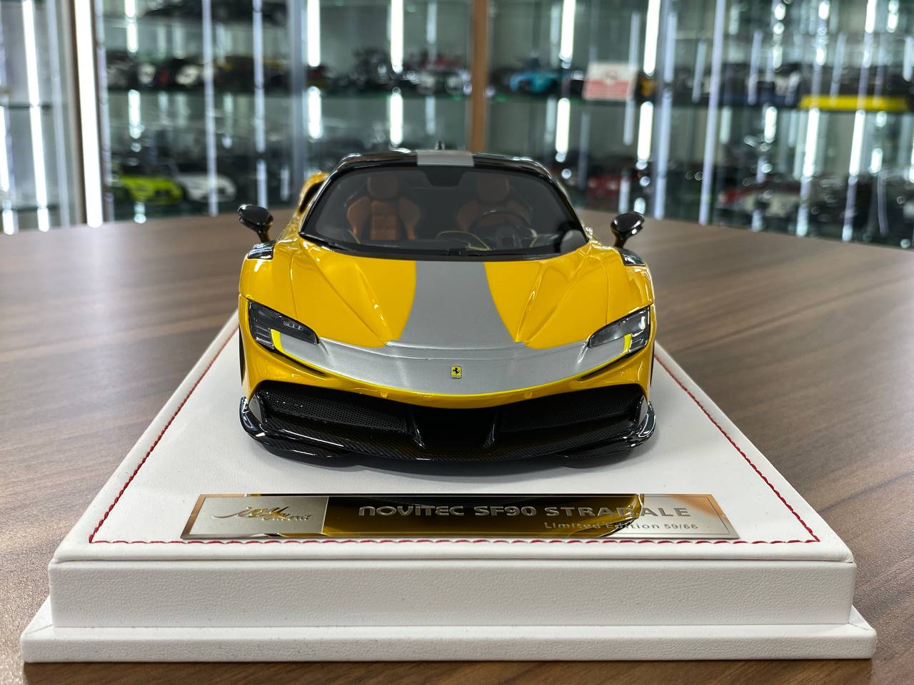 🚨1:18 Resin Model IVY Merit Models Ferrari SF90 Stradale – Gallo Modena Yellow (Limited 66 pcs)