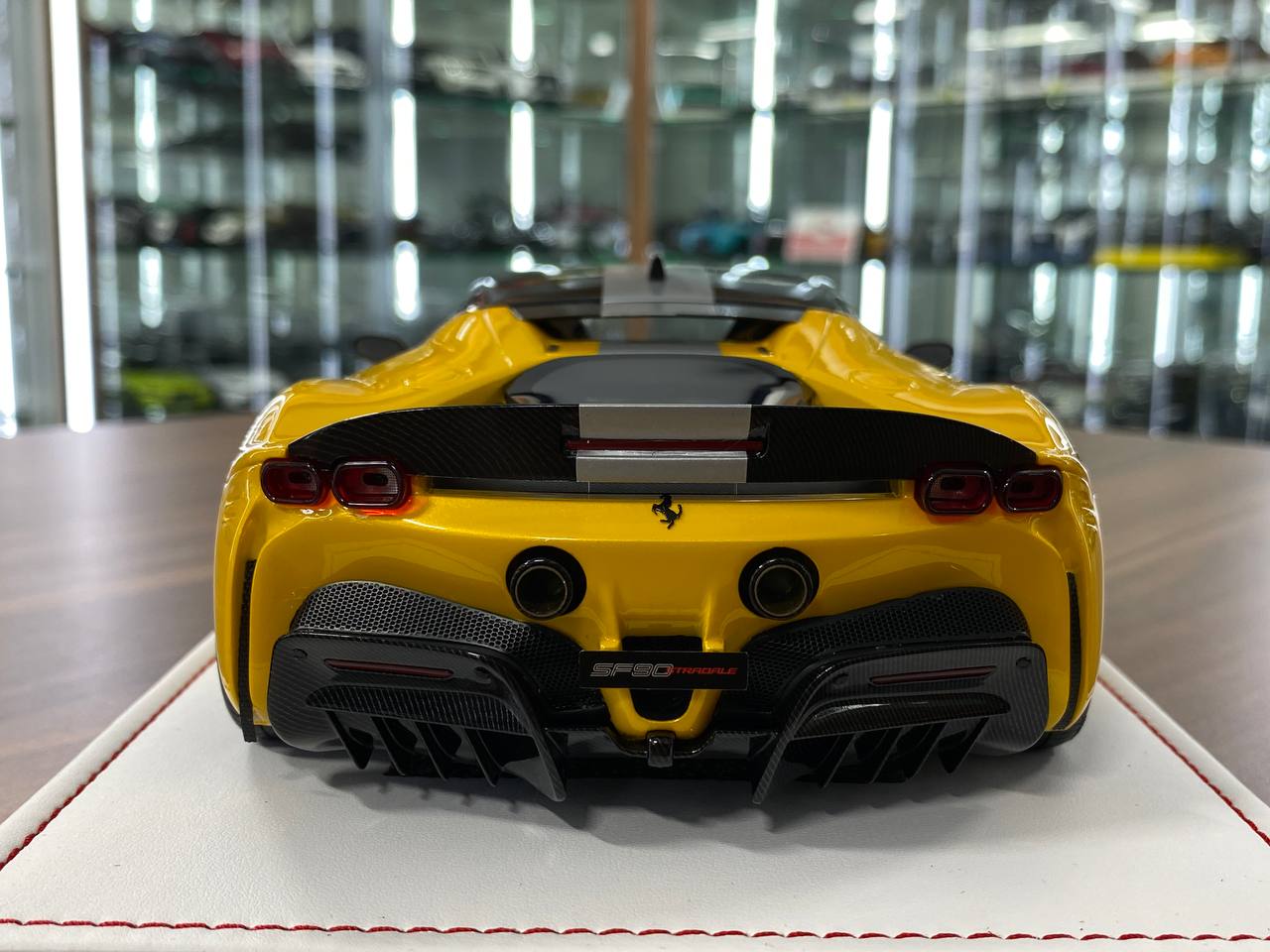 🚨1:18 Resin Model IVY Merit Models Ferrari SF90 Stradale – Gallo Modena Yellow (Limited 66 pcs)