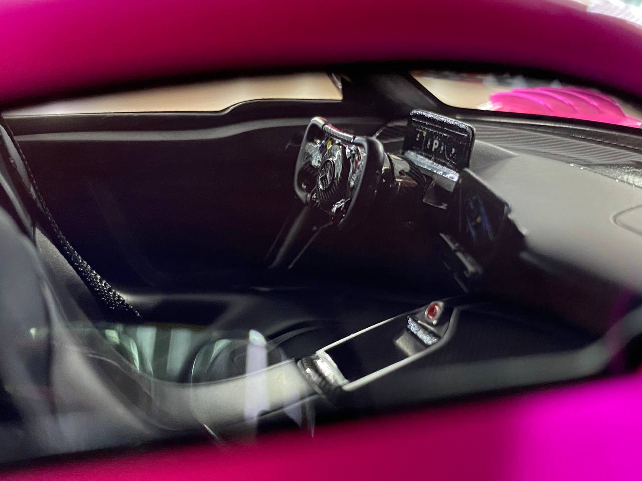 🚨1:18 Resin Model IVY Models Mercedes Benz AMG ONE – Flash Pink (Limited 39 pcs)