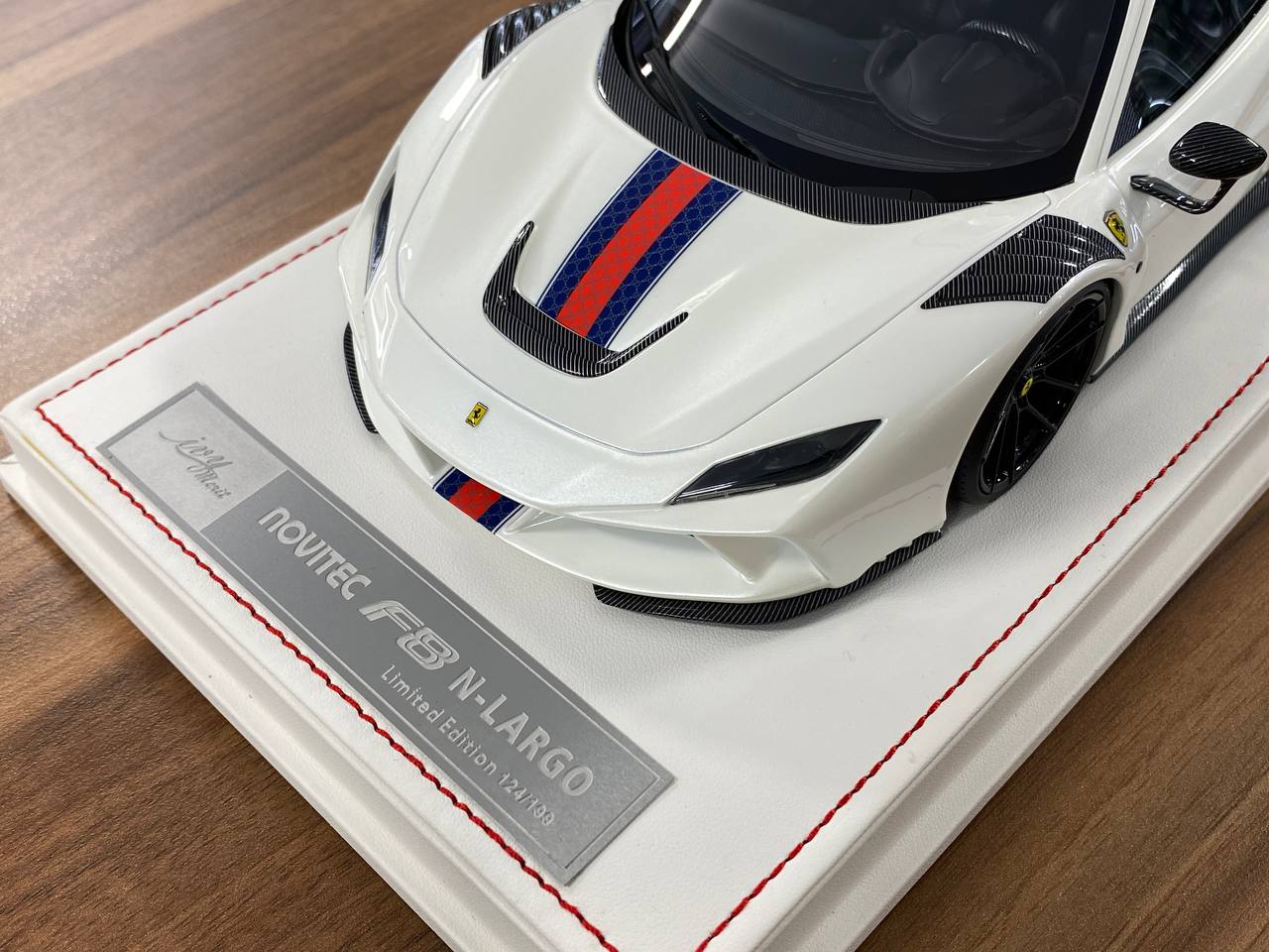 🚨1:18 Resin Model IVY Merit Models Ferrari F8 N-Largo Novitec – Pearl White / G’s Stripe (Limited 99 pcs)
