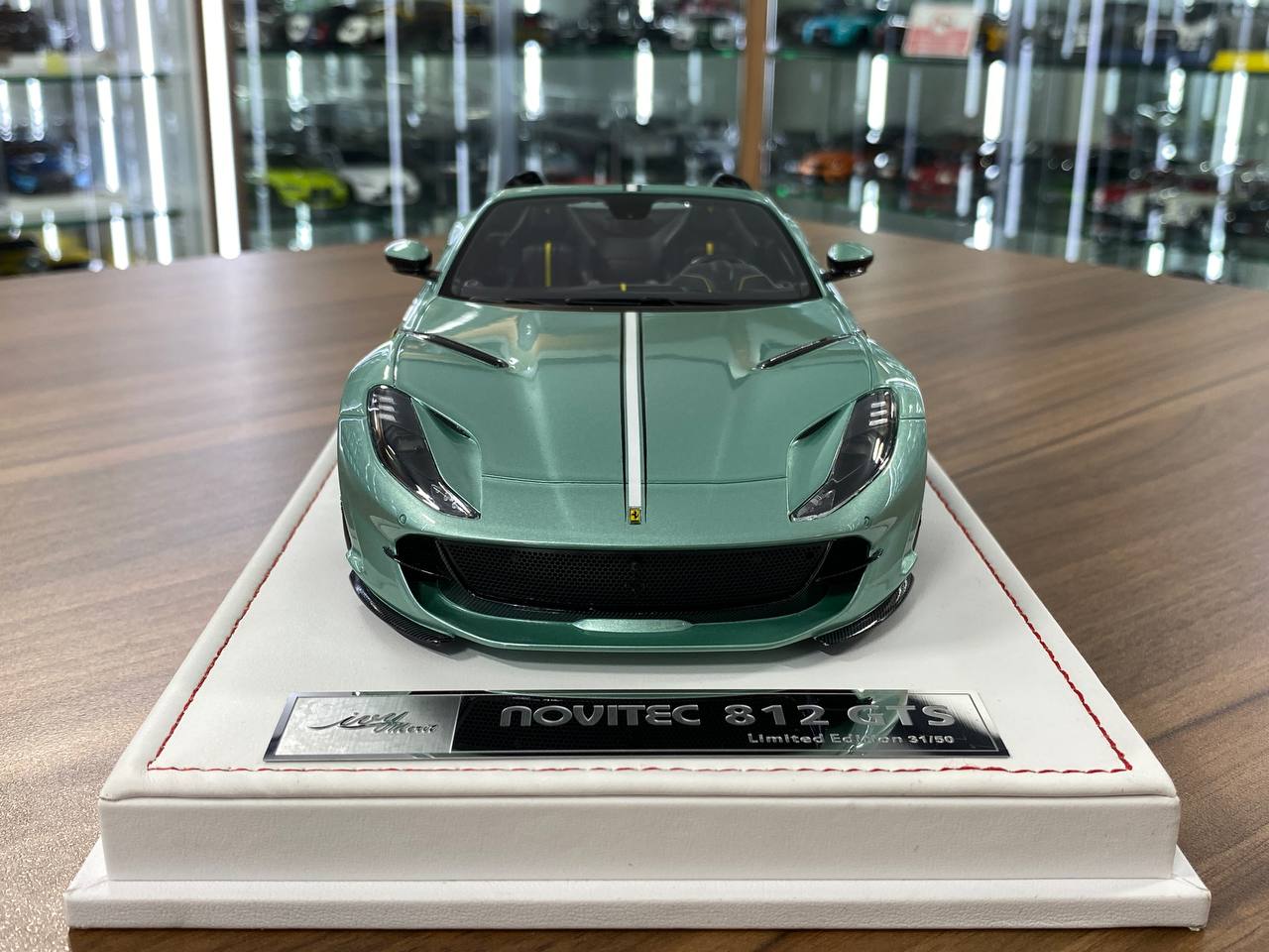 🚨1:18 Resin Model IVY Merit Models Ferrari 812 GTS – Verde Francesca / Black Interior (Limited 50 pcs)