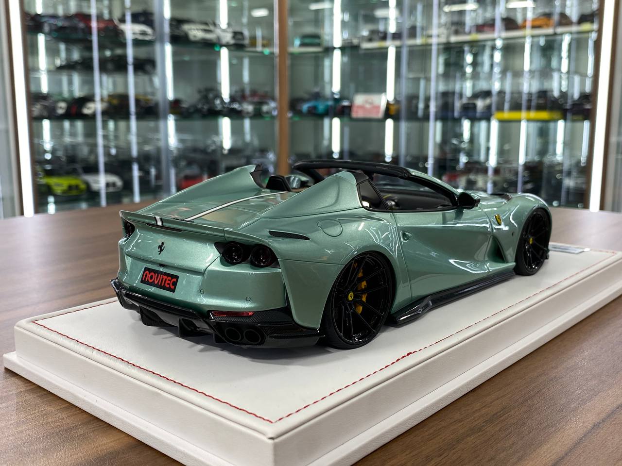 🚨1:18 Resin Model IVY Merit Models Ferrari 812 GTS – Verde Francesca / Black Interior (Limited 50 pcs)
