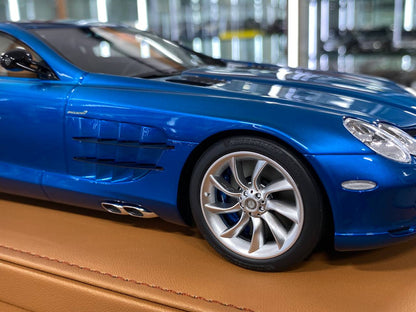 🚨Mercedes Benz SLR McLaren Resin Model – Blue / Silver Rim (1:18, Limited 66 pcs)