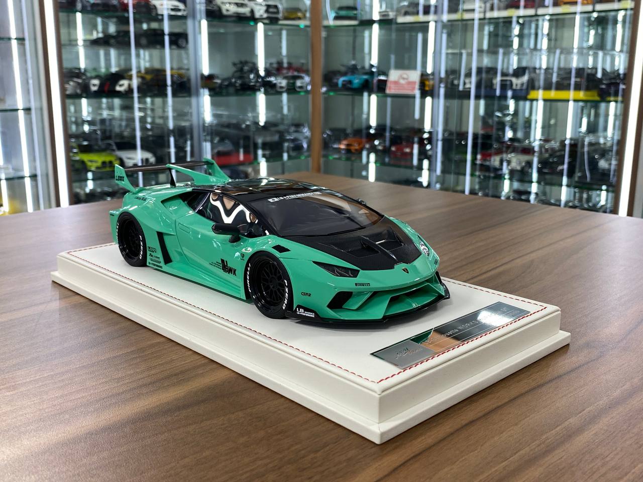 🚨Lamborghini Huracan GT LB-Works Resin Model – Tifany Blue (1:18, Limited 99 pcs)