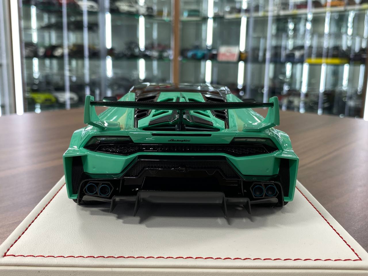 🚨Lamborghini Huracan GT LB-Works Resin Model – Tifany Blue (1:18, Limited 99 pcs)