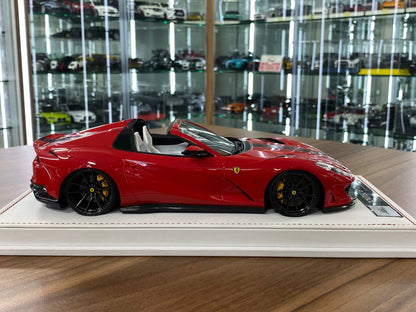 🚨1:18 Resin Model IVY Merit Models Ferrari 812 GTS – Nuova Rosso Corsa / White Interior (Limited 69 pcs)