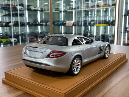 🚨1:18 Resin Model IVY Merit Models Mercedes Benz SLR McLaren – Silver / Silver Rim (Limited 99 pcs)