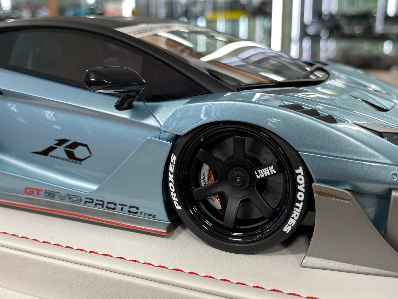 🚨1:18 Resin Model IVY Merit Models Lamborghini AVENTADOR GT EVO LB-Works – Light Blue (Limited 88 pcs)