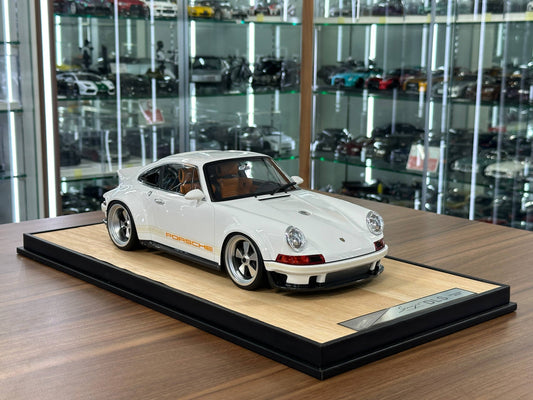 1/12 Resin Porsche Singer DLS – Ivy Image Models (White, Limited 40 pcs)