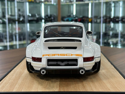 1/12 Resin Porsche Singer DLS – Ivy Image Models (White, Limited 40 pcs)