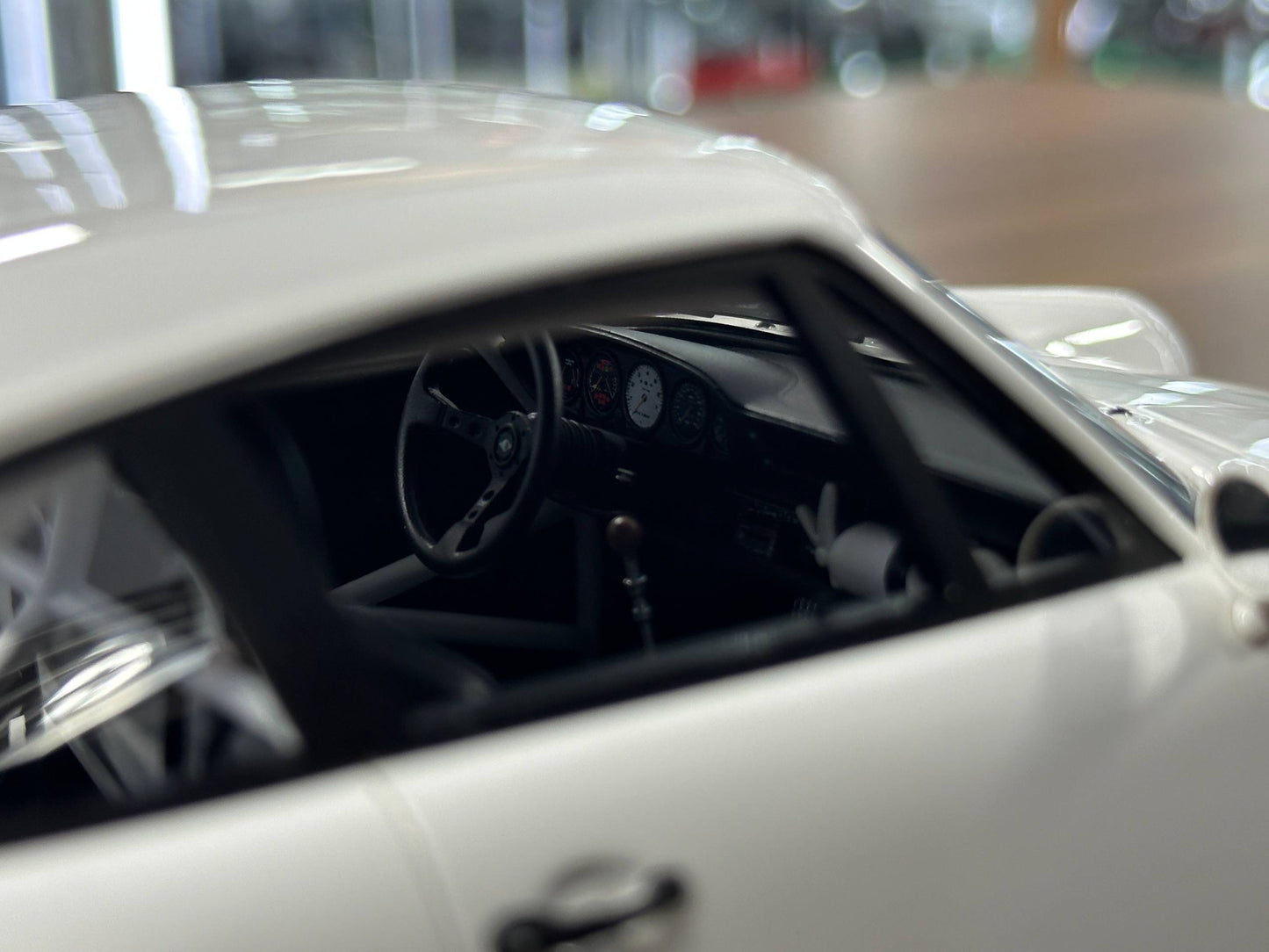 1/18 Resin Porsche 911 (992) Strosek Giga (2024 Edition) – GT Spirit (White, Limited 999 pcs)