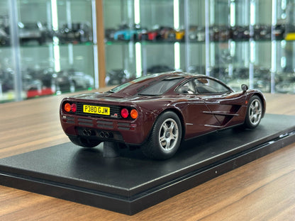 1/18 Resin McLaren F1 (1992) – GT Spirit (Burgundy, Limited 999 pcs)