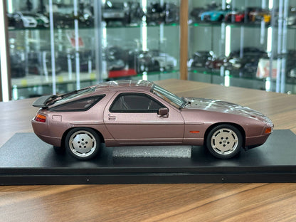 1/18 Resin Porsche 928 S4 (1980) – GT Spirit (Cassis Red Metallic, Limited 999 pcs)