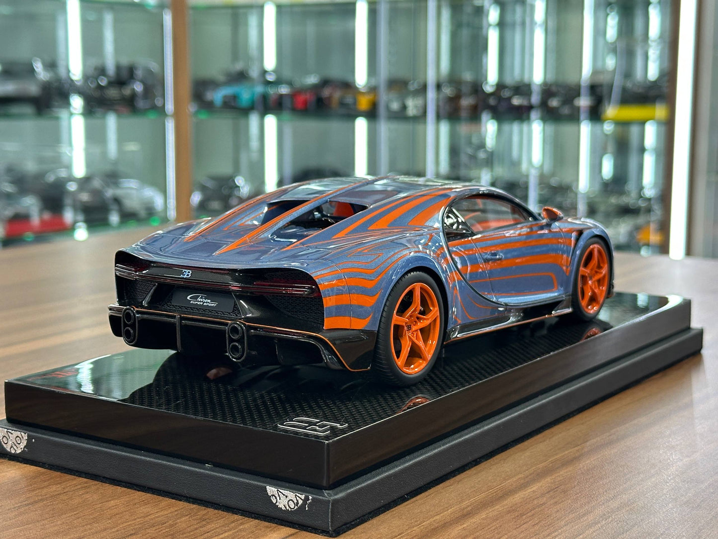 1/18 Resin Bugatti Chiron Super Sport – MR Collection (Zebra Paint, Limited 99 pcs)